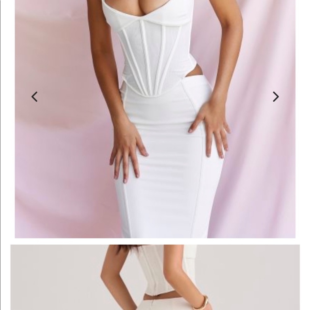 White Long dress, the details are so beautiful little to no stretch. - Picture 2 of 4